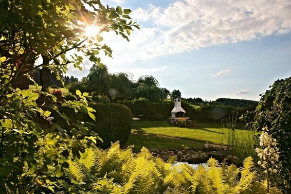 Property grounds - Appealing apartment in Motten (Motten)