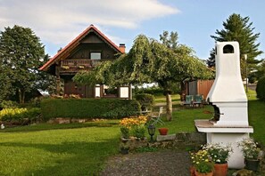 Property grounds - Appealing apartment in Motten (Motten)