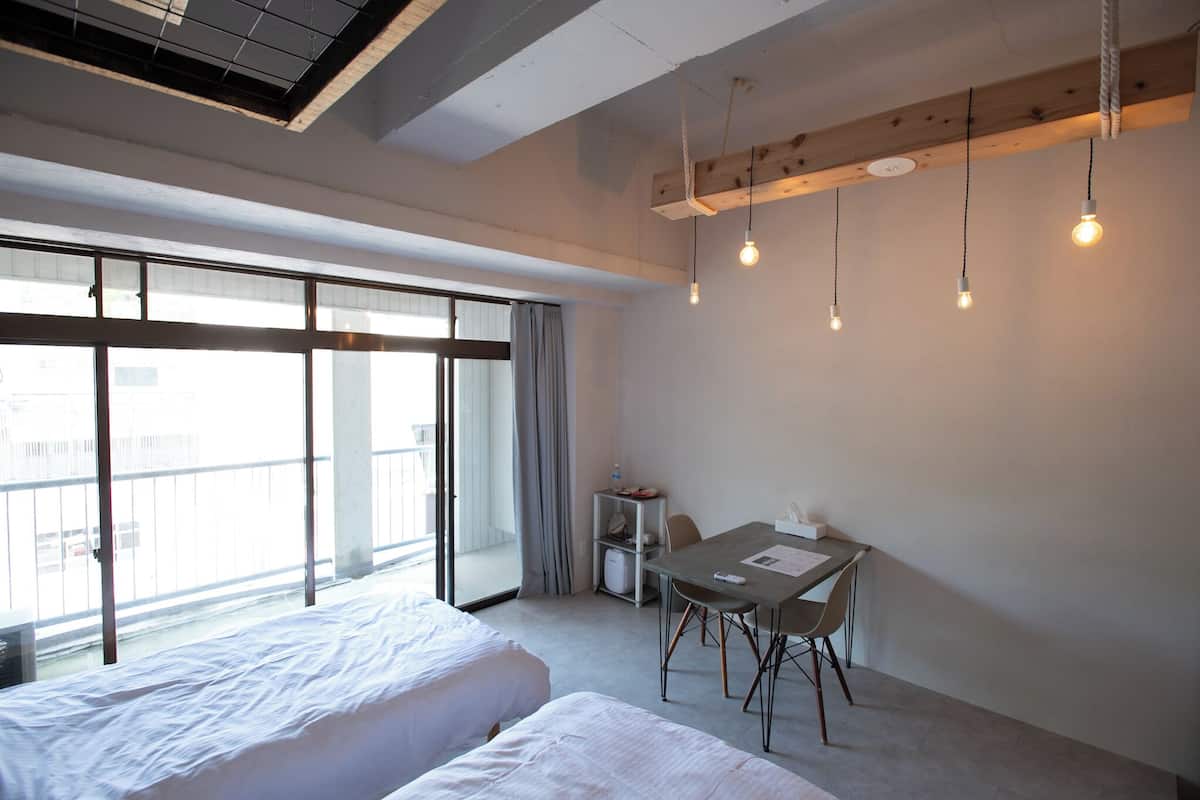 Comfort Twin Room, Non Smoking, Shared Bathroom