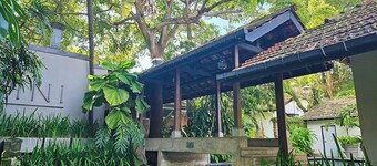 Havelock Place Bungalow