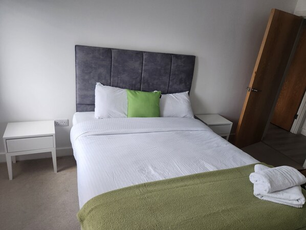 1 bedroom, free WiFi, bed sheets