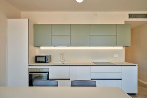 Fridge, dishwasher, electric kettle, toaster - ApartmentsGarda - Residenza Vittoria (Garda)