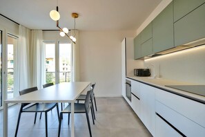 Fridge, microwave, dishwasher, electric kettle