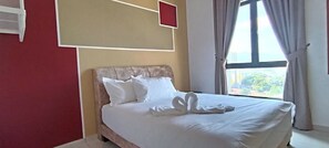 Postazione laptop, ferro/asse da stiro, Wi-Fi gratuito, lenzuola