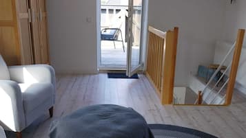 2 slaapkamers, reisbedje, wifi, beddengoed
