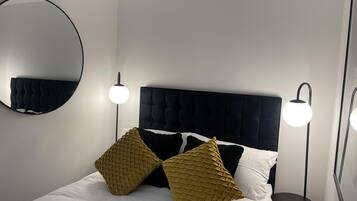 Apartment | 1 bedroom, iron/ironing board, free WiFi, bed sheets