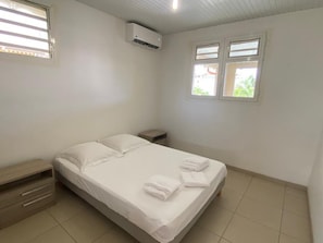 3 soverom, wi-fi (inkludert) og sengetøy