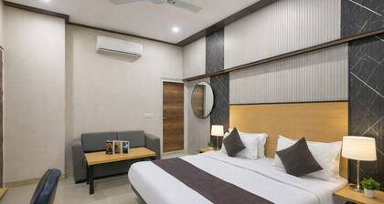 Hotel Downtown by Quadis - Sector 15 Noida