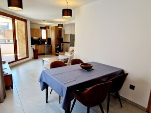 Dineren