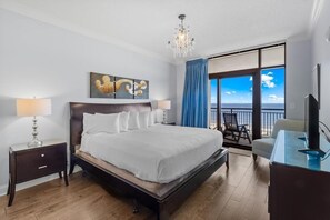 1 bedroom, Internet, bed sheets - Seascape Hideaway: Oceanview 2BR Condo Retreat (North Myrtle Beach)