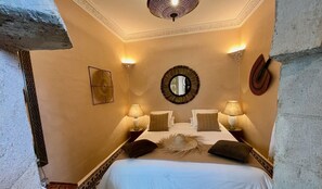 Standaard tweepersoonskamer, privébadkamer | 1 slaapkamer, geluiddichte muren, gratis wifi