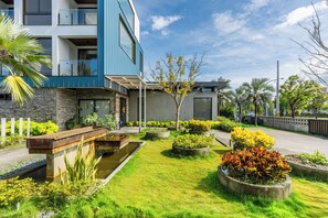 บริเวณภายนอก