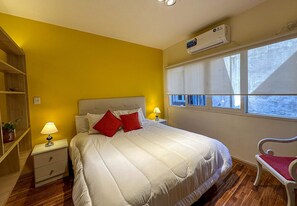 Iron/ironing board, free WiFi, bed sheets