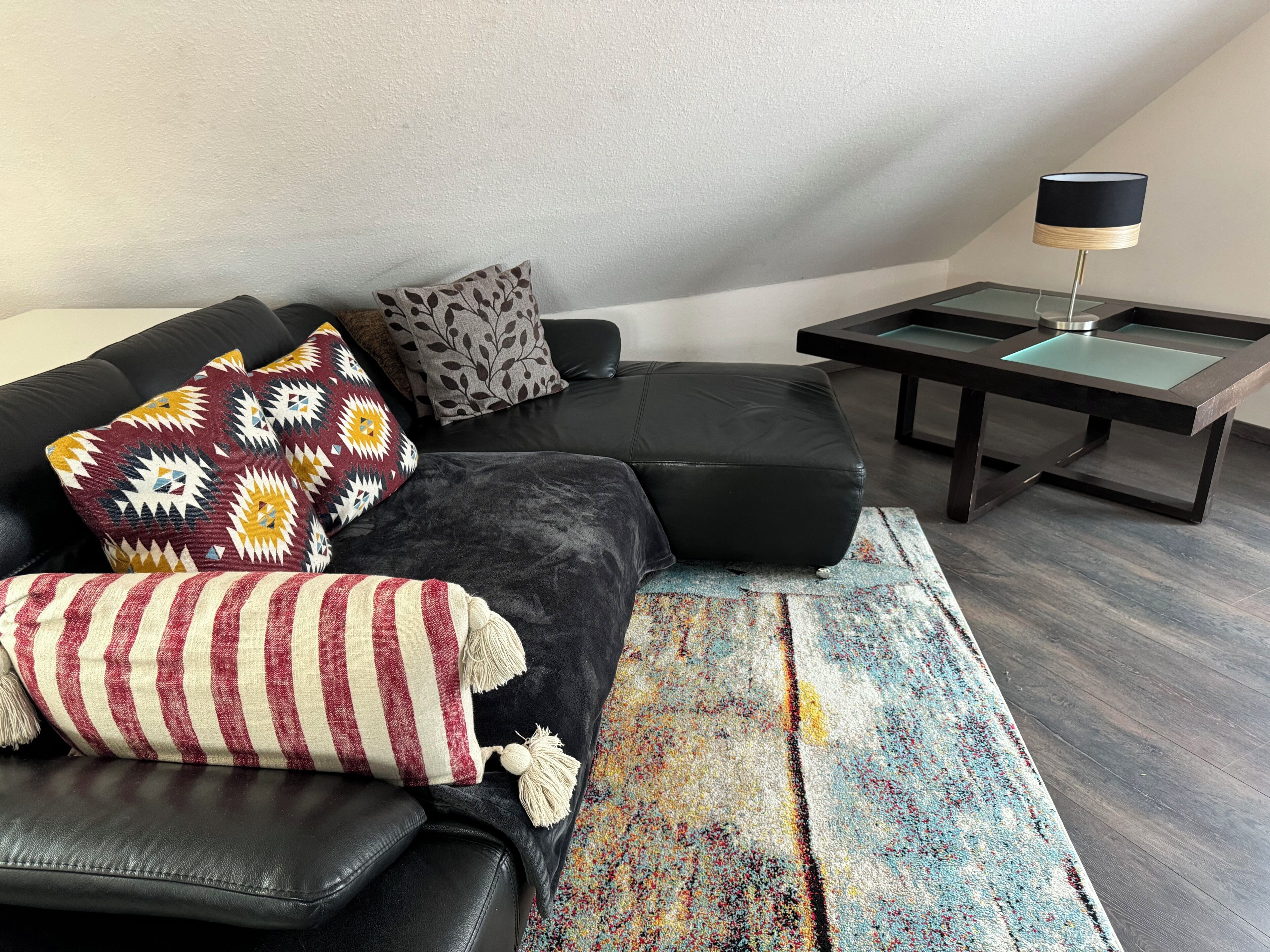 Deluxe-Haus | 2 Schlafzimmer, hochwertige Bettwaren, Select-Comfort-Betten