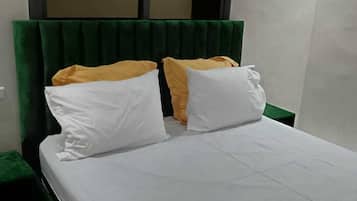 2 habitaciones, tabla de planchar con plancha y wifi gratis