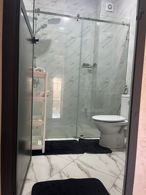 Handdoeken, zeep, toiletpapier