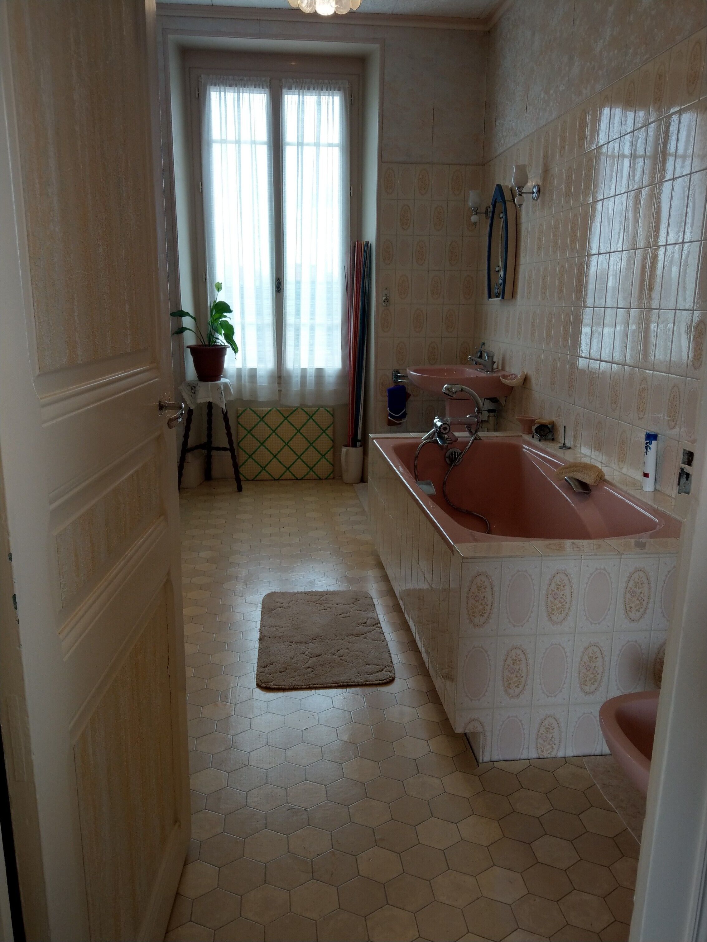 Towels, soap, toilet paper