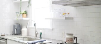 Lovely Historic District Retreat