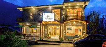 Manali Manor