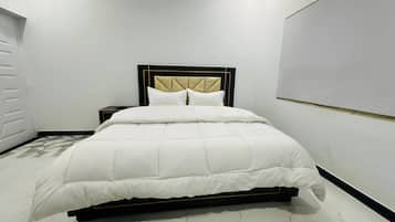 Deluxe Room, City View | Free WiFi