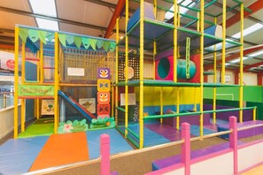 Chalet | Children’s area - Caravan-blackpool-familyfriendly-activities (Fleetwood)