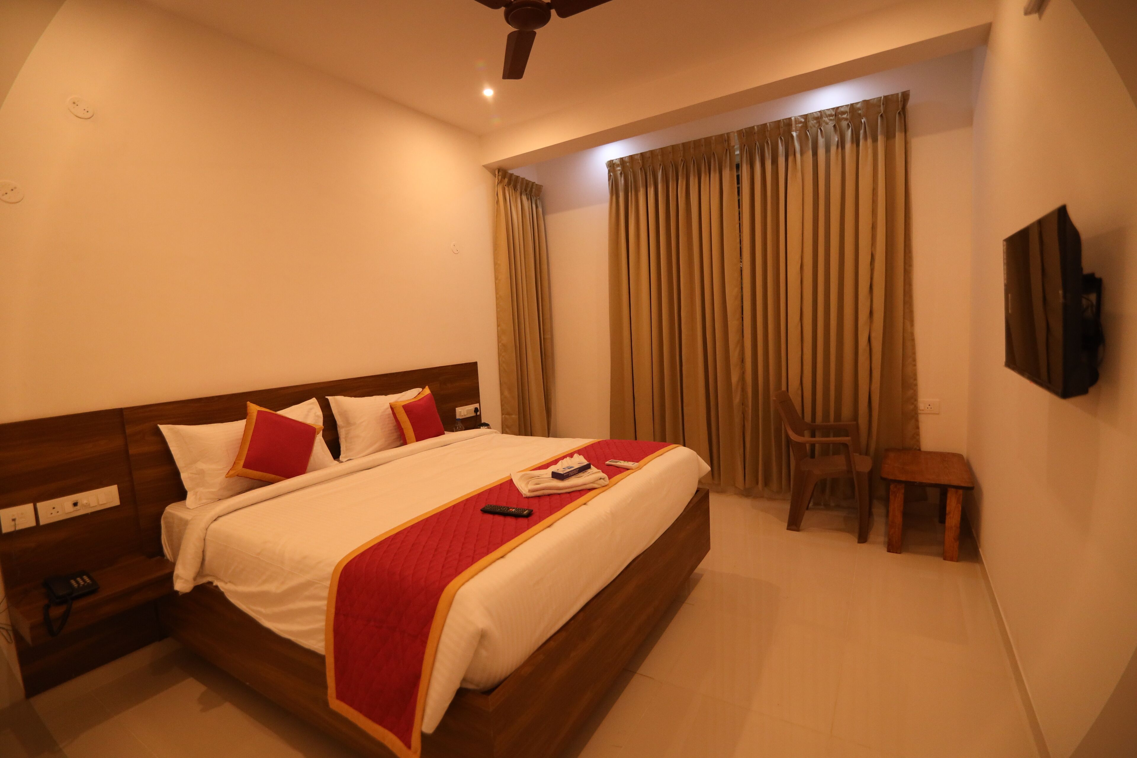 Sängtillbehör av högsta kvalitet, duntäcken och ljudisolering