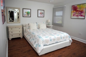 4 bedrooms, desk, iron/ironing board, travel cot