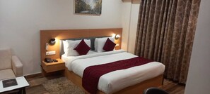 Quarto casal superluxo | Wi-Fi de cortesia