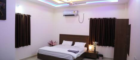 Basic Double or Twin Room | Soundproofing, free WiFi