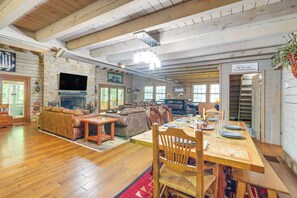 House (6 Bedrooms) | Interior - Ellijay Getaway: Fire Pit + Hot Tub (Ellijay)