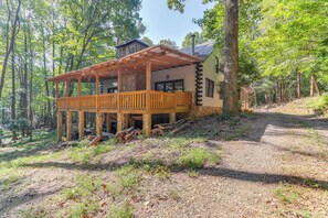 House (6 Bedrooms) | Interior - Ellijay Getaway: Fire Pit + Hot Tub (Ellijay)