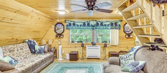 Carrollton Cabin w/ Patio & Fire Pit!