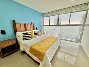 2 bedrooms, premium bedding, pillowtop beds, in-room safe - Apartamento Navy 2 habitaciones (Cartagena)