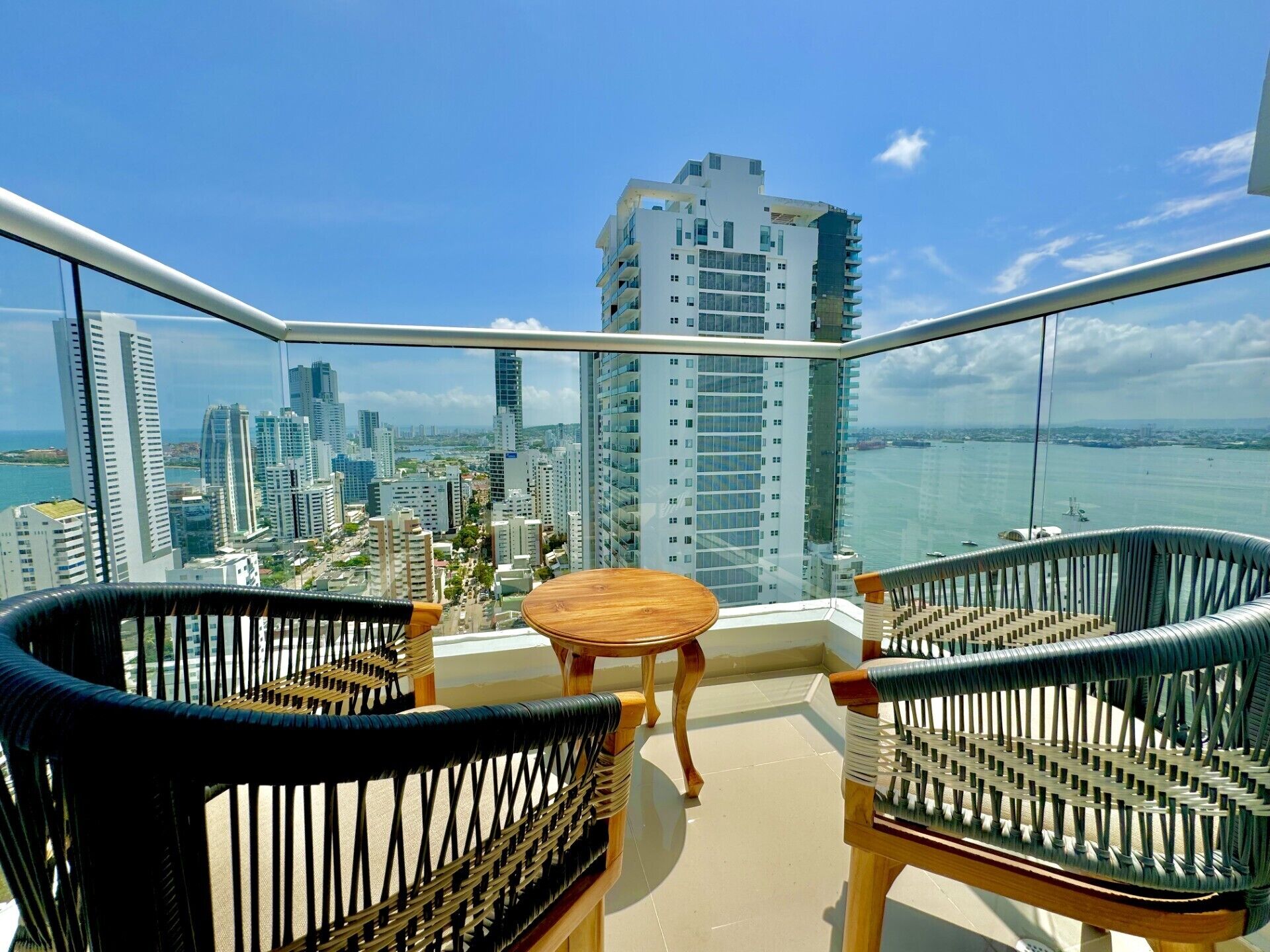 Deluxe Apartment, Sea View | Balcony