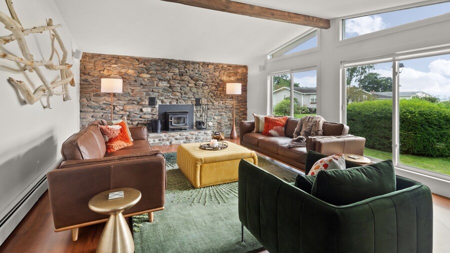 Champ's Landing 3 Bedroom Home by RedAwning