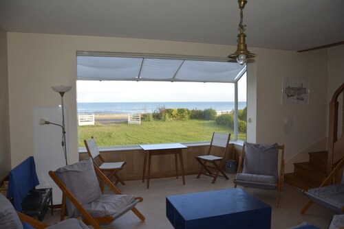 Breathtaking view of Omaha Beach. For vacations with family and friends!