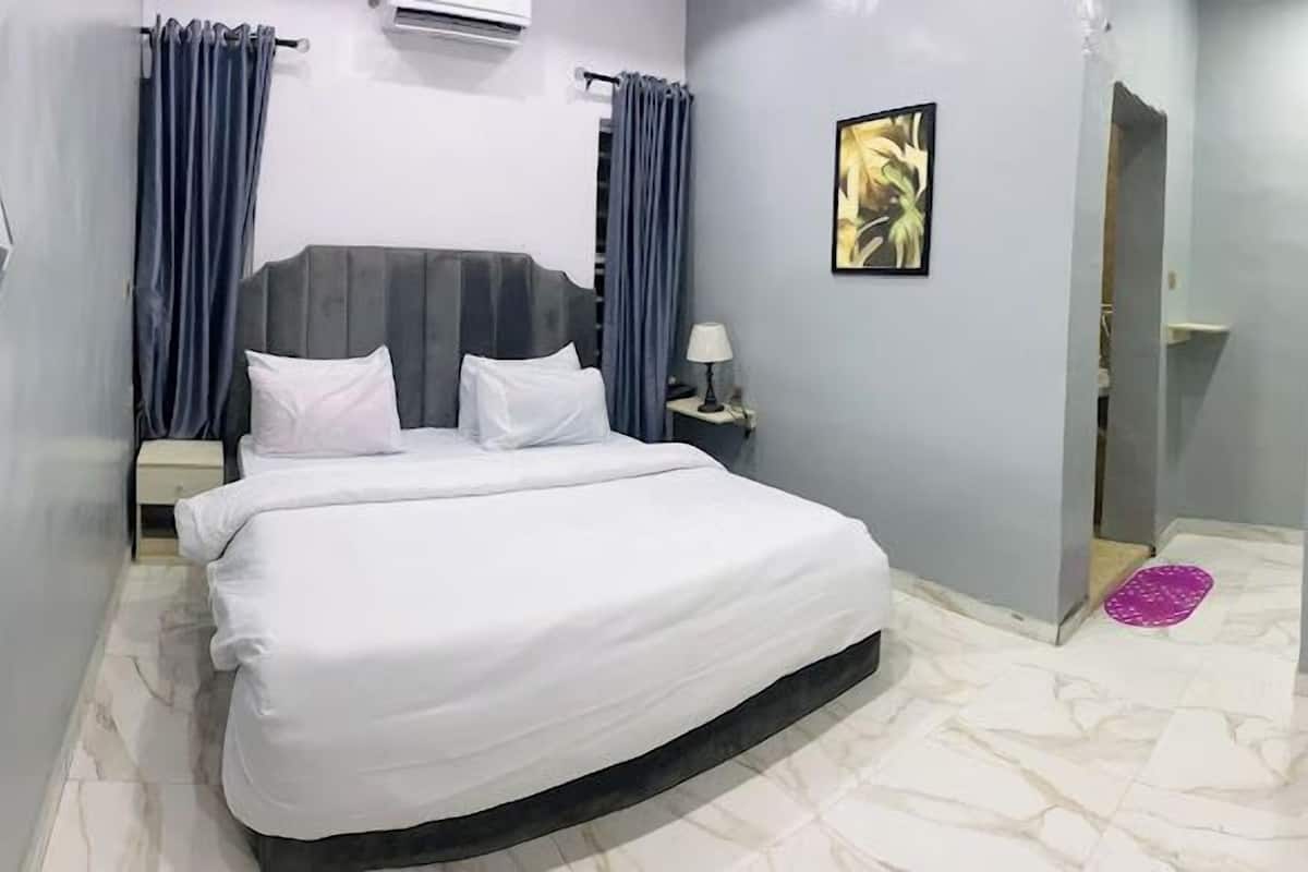 Deluxe Room, Balcony, City View | Desk, laptop workspace, free WiFi