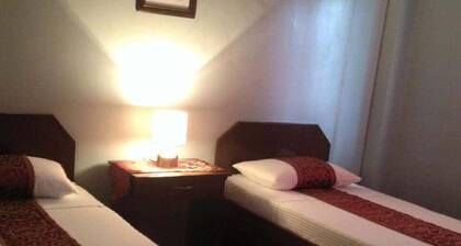 Twin Palm Guesthouse