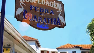 Fachada da propriedade