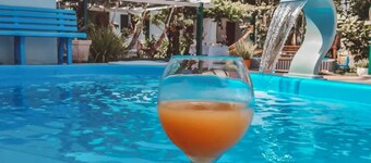 HOSPEDAGEM PEDRA DE GUARATIBA