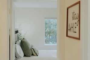 4 chambres, lit parapluie, Wi-Fi gratuit, draps fournis