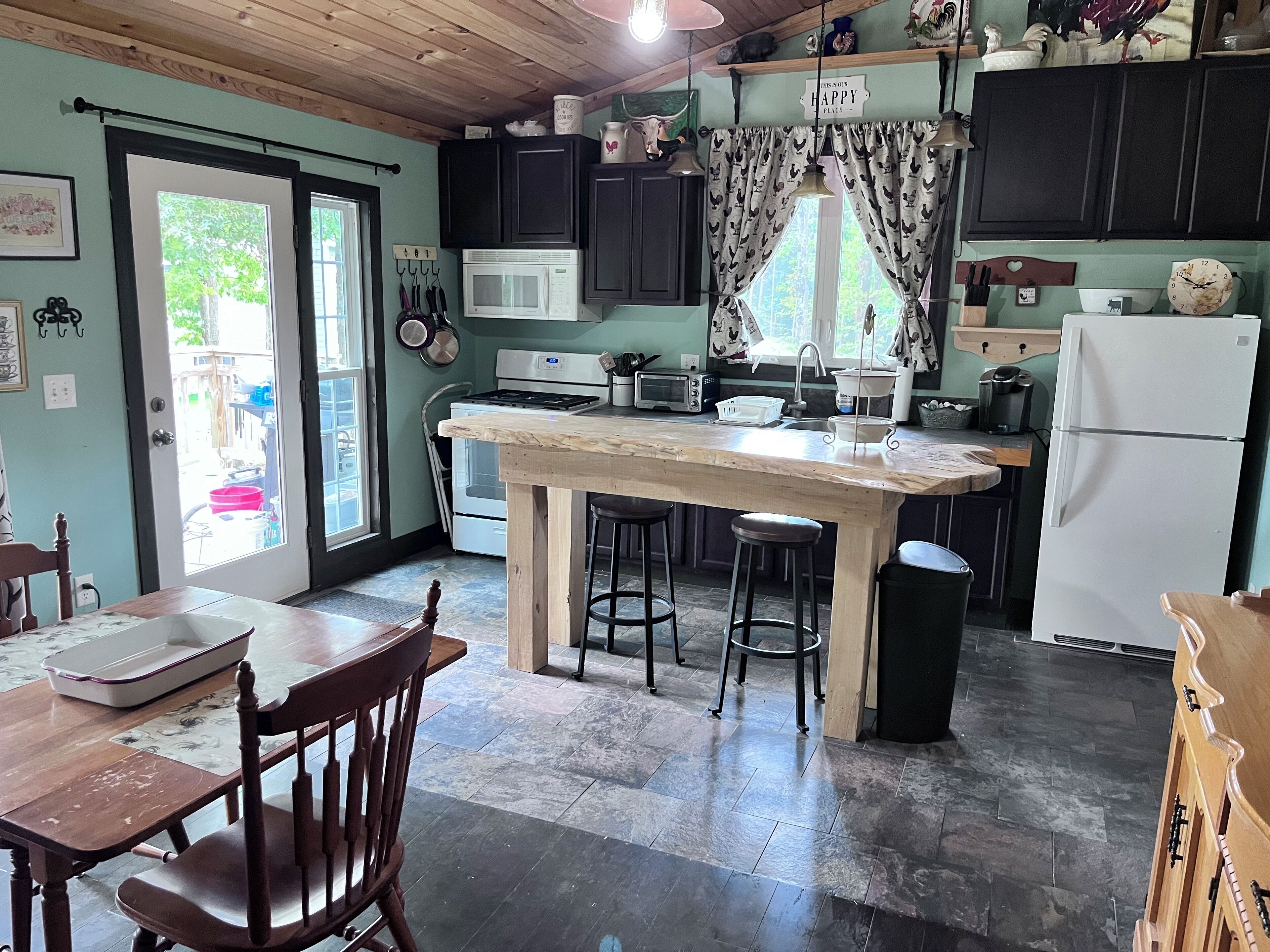 Micro-ondas, fogão, cooktop