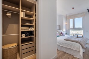 2 dormitorios, tabla de planchar con plancha, wifi gratis y ropa de cama