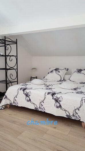 1 quarto, ferros/tábuas de passar roupa, Wi-Fi