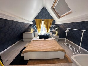 1 chambre, coffres-forts dans les chambres, bureau