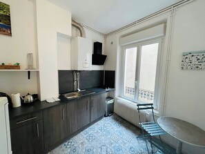 Fridge, microwave, coffee/tea maker, toaster