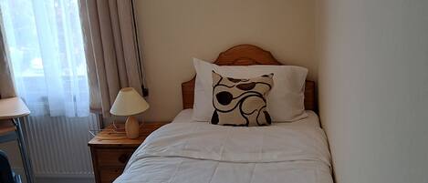 1 quarto, ferros/tábuas de passar roupa, Wi-Fi, roupa de cama