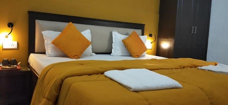 Cortinas blackout, tabla de planchar con plancha y wifi gratis