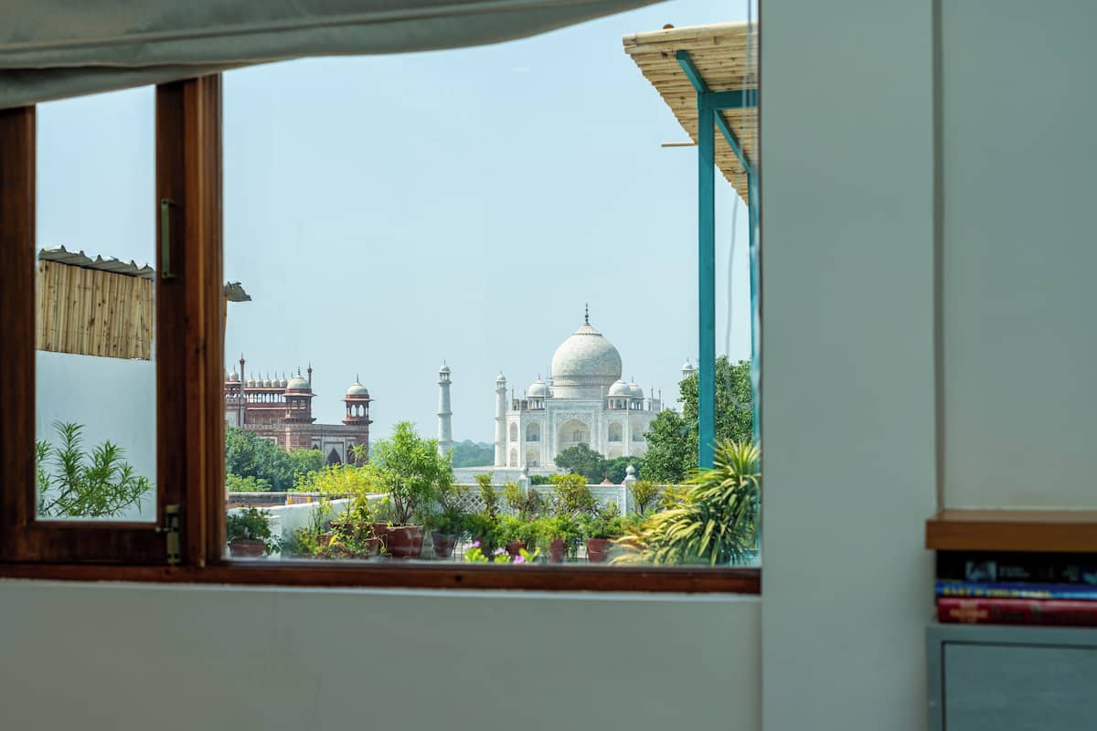 Honeymoon Double Room | Down comforters, iron/ironing board (on request), WiFi (free)