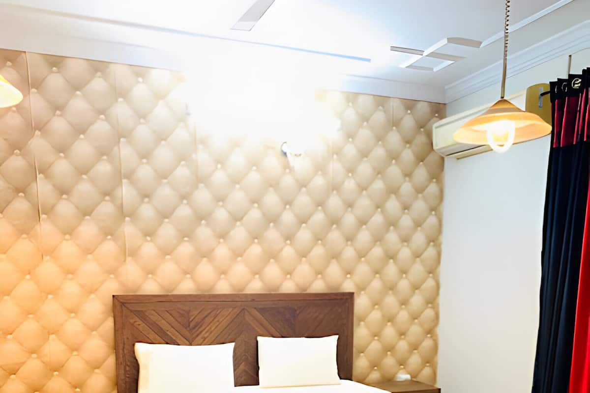 Deluxe Double Room, City View | Free WiFi